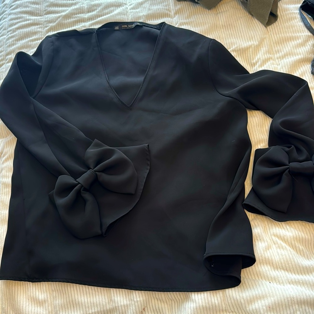 Black Zara long sleeve blouse size medium.